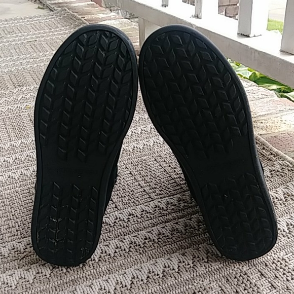 Koolaburra by Uggs - Picture 5 of 6